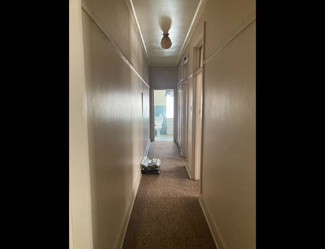 4 BEDROOM HOUSE FOR SALE IN BEZUIDENHOUT VALLEY